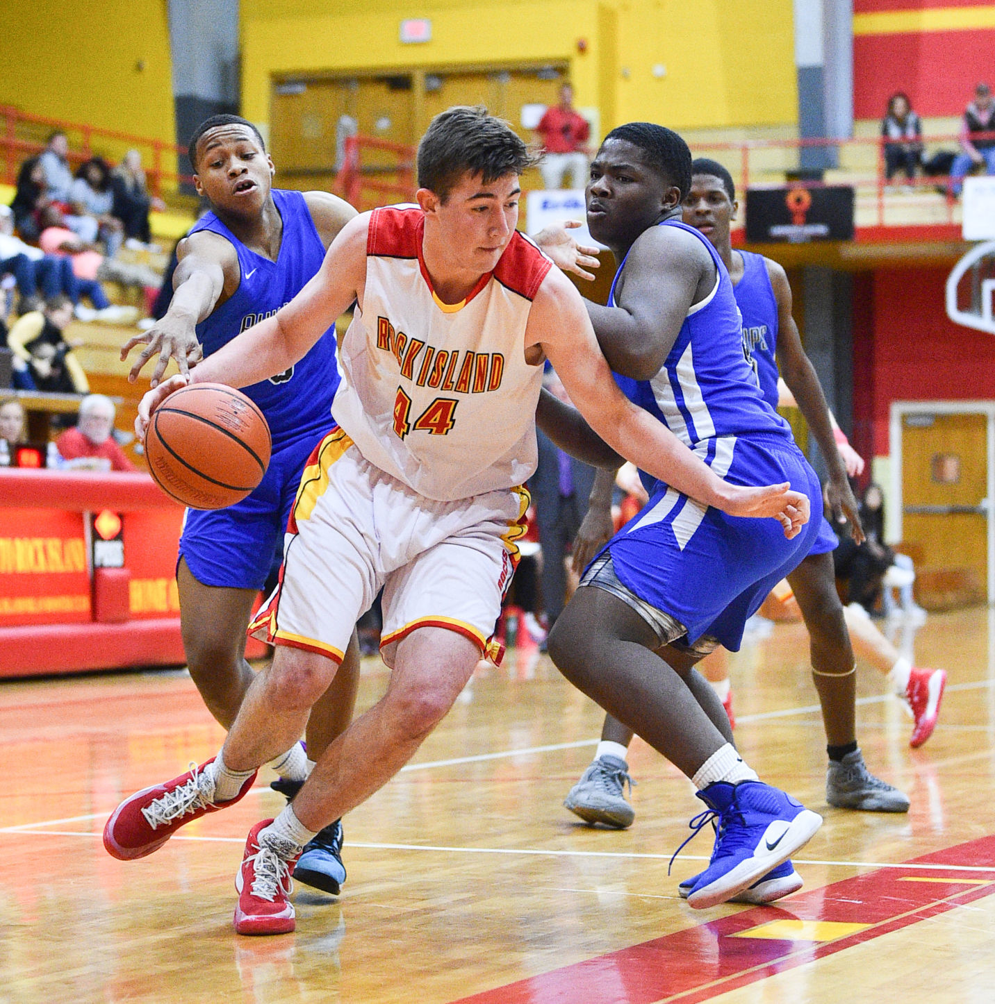 112919-mda-spt-rocky-hoops-059a.jpg